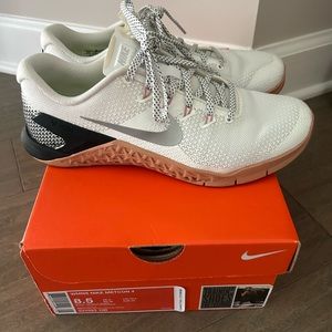 Nike Metcon Women’s Shoes